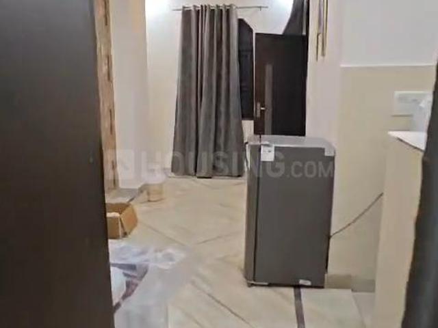1 BHK Independent Builder Floor in Subhash Nagar for rent New Delhi. The reference number is 19256336