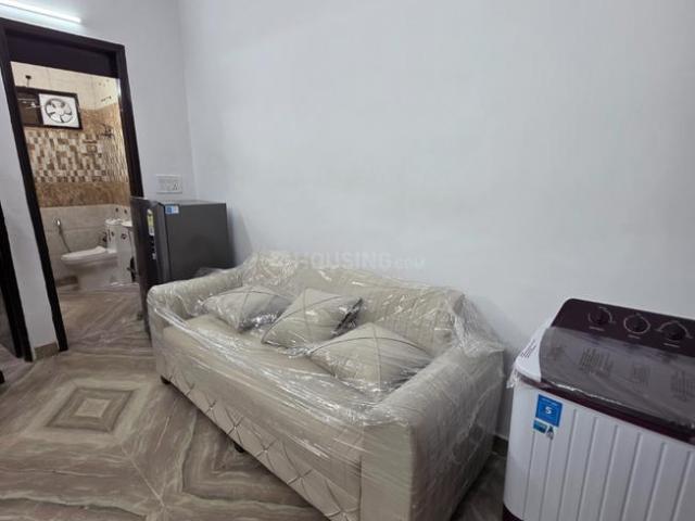 1 BHK Independent Builder Floor in Subhash Nagar for rent New Delhi. The reference number is 20556813