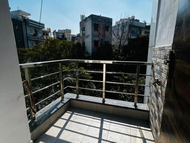 1 BHK Independent Builder Floor in Sushant Lok Phase 1 for rent Gurgaon. The reference number is 19467971