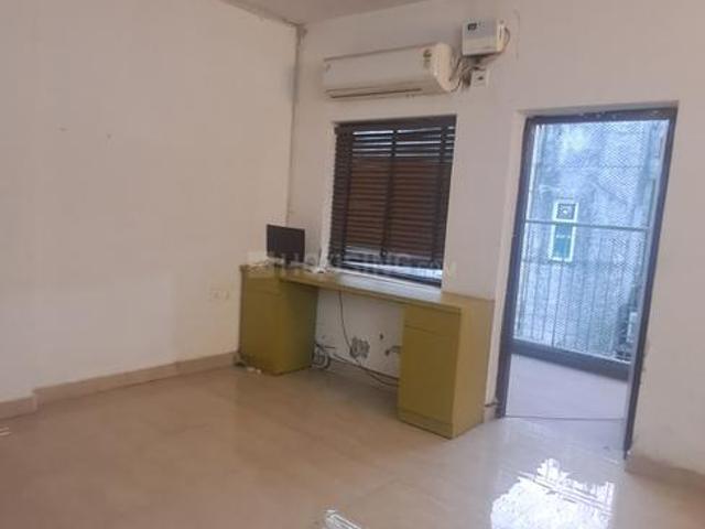 1 BHK Independent Builder Floor in Safdarjung Enclave for rent New Delhi. The reference number is 19609607
