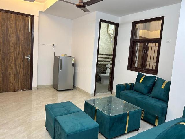 1 BHK Independent Builder Floor in Saket for rent New Delhi. The reference number is 20735760
