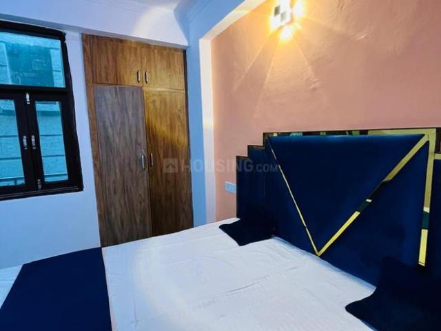1 BHK Independent Builder Floor in Saket for rent New Delhi. The reference number is 20735790