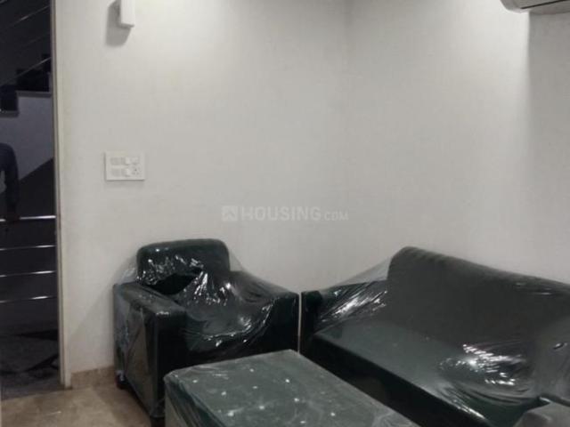 1 BHK Independent Builder Floor in Saket for rent New Delhi. The reference number is 20738700
