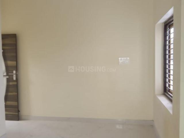 1 BHK Independent Builder Floor in Sangam Vihar for rent Jhansi. The reference number is 14095139