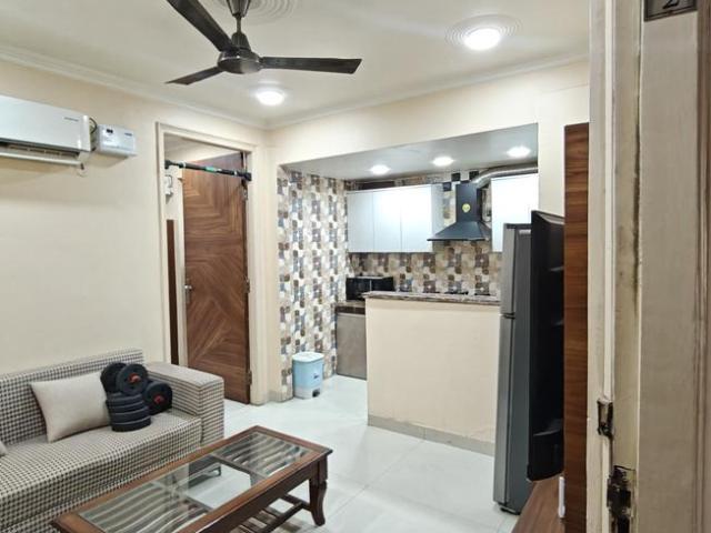 1 BHK Independent Builder Floor in Sector 42 for rent Gurgaon. The reference number is 19824327