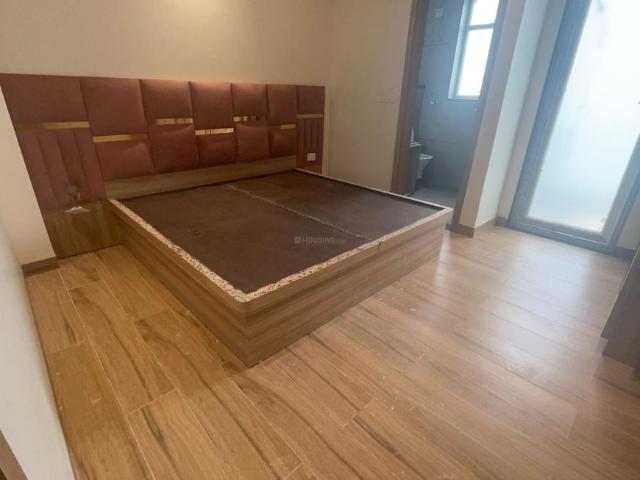 1 BHK Independent Builder Floor in Sector 55 for rent Gurgaon. The reference number is 21006247