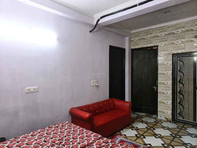 1 BHK Independent Builder Floor in Sector 6 for rent Gurgaon. The reference number is 10680284