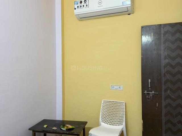 1 BHK Independent Builder Floor in Sector 6 Rohini for rent New Delhi. The reference number is 20260515