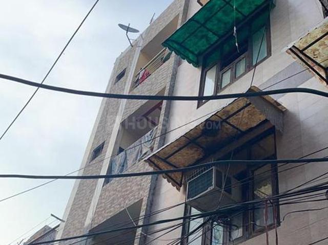 1 BHK Independent Builder Floor in Sector 7 Rohini for resale New Delhi. The reference number is 15589496
