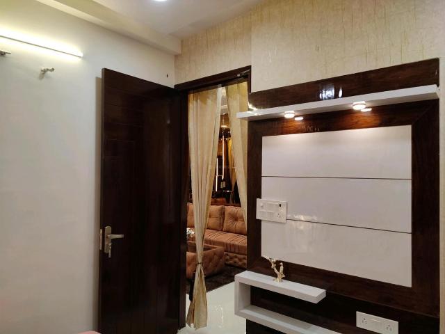 1 BHK Independent Builder Floor in Sector 23 Rohini for resale New Delhi. The reference number is 10453523