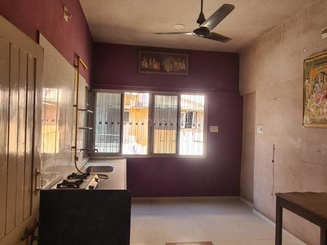 1 BHK Independent Builder Floor in Sector 21 for rent Gandhinagar. The reference number is 17065925