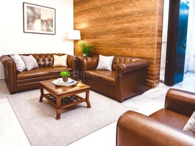 1 BHK Independent Builder Floor in Shalimar Bagh for rent New Delhi. The reference number is 9062204