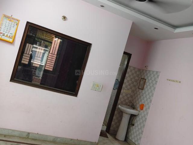 1 BHK Independent Builder Floor in Shalimar Bagh for resale New Delhi. The reference number is 20912771