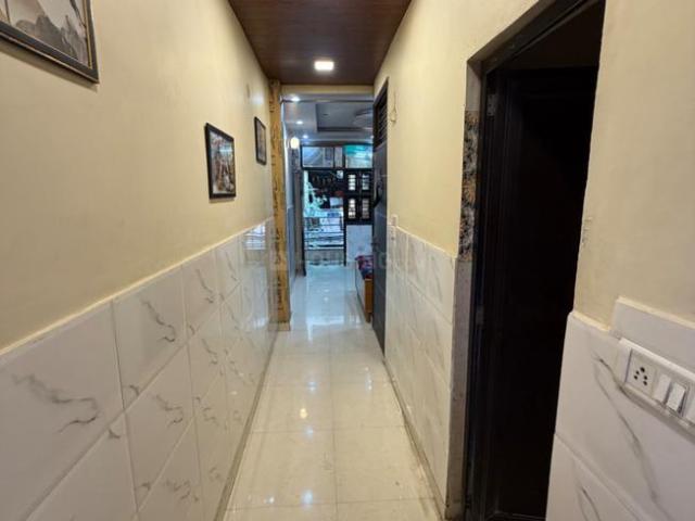 1 BHK Independent Builder Floor in Uttam Nagar for rent New Delhi. The reference number is 20122788