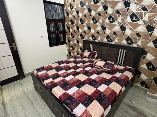 1 BHK Independent Builder Floor in Uttam Nagar for rent New Delhi. The reference number is 20401251