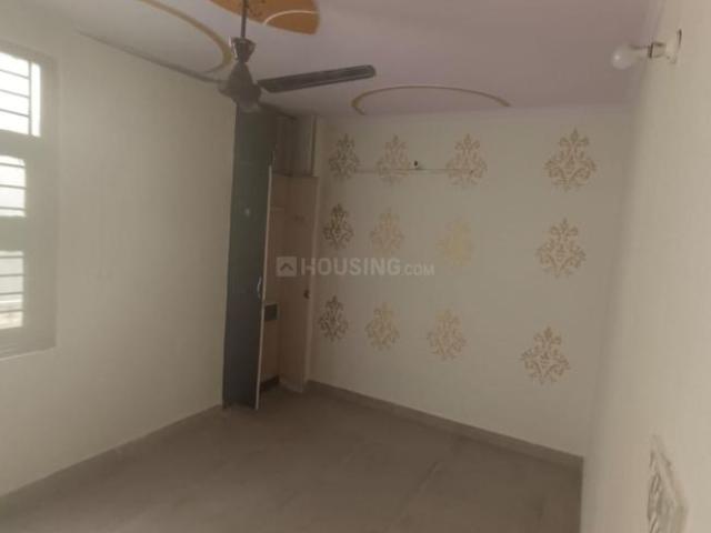 1 BHK Independent Builder Floor in Uttam Nagar for rent New Delhi. The reference number is 20568892