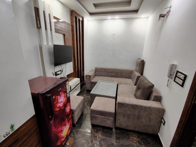 1 BHK Independent Builder Floor in Uttam Nagar for rent New Delhi. The reference number is 20587710