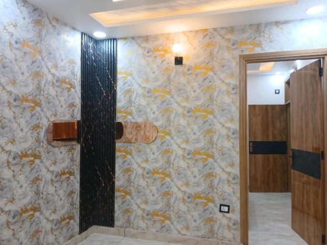 1 BHK Independent Builder Floor in Uttam Nagar for resale New Delhi. The reference number is 17020003