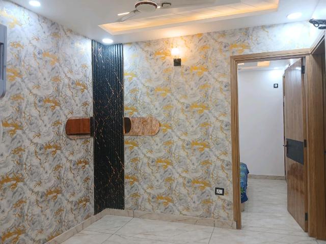 1 BHK Independent Builder Floor in Uttam Nagar for resale New Delhi. The reference number is 17109844