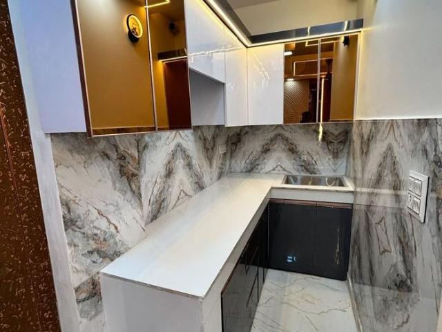 1 BHK Independent Builder Floor in Uttam Nagar for resale New Delhi. The reference number is 20133577
