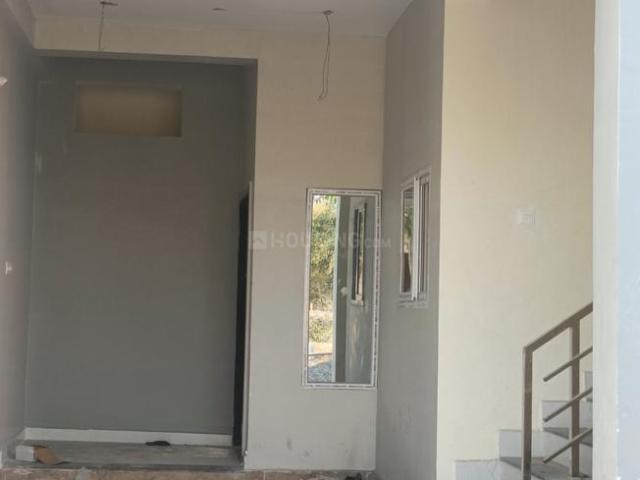 1 BHK Independent Builder Floor in Uslapur for rent Bilaspur. The reference number is 16884892