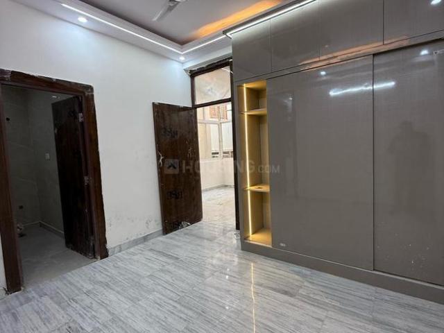 1 BHK Independent Builder Floor in Vaishali for resale Ghaziabad. The reference number is 16565743