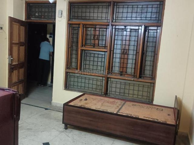 1 BHK Independent Builder Floor in Vaishali for resale Ghaziabad. The reference number is 17106021