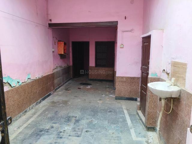 1 BHK Independent House in Tajganj for rent Agra. The reference number is 16207572