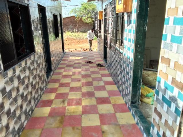 1 BHK Independent House in Titwala for resale Thane. The reference number is 16066986