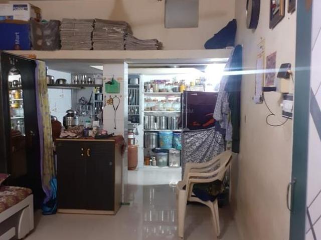 1 BHK Independent House in Uday Nagar for rent Rajkot. The reference number is 18595093