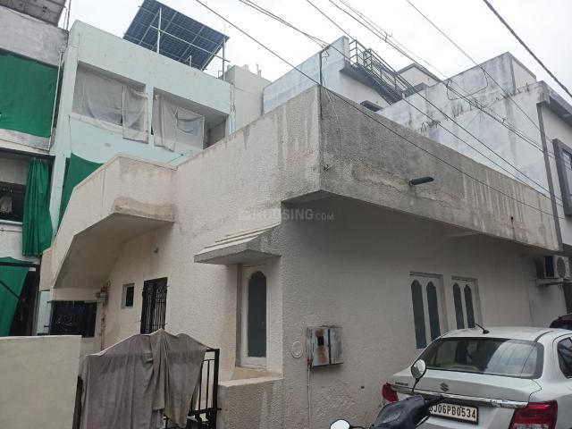 1 BHK Independent House in Waghodia Road for rent Vadodara. The reference number is 20782976