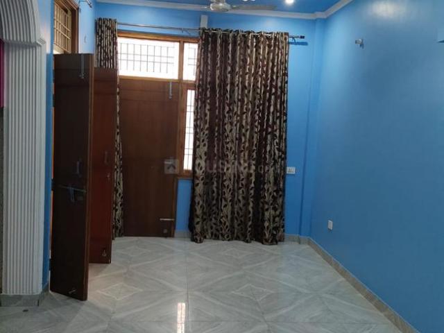 1 BHK Independent House in Alpha II for rent Greater Noida. The reference number is 18446321