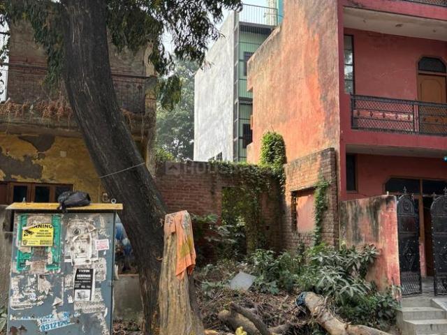 1 BHK Independent House in Alpha II Greater Noida for resale Greater Noida. The reference number is 15754462