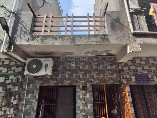 1 BHK Independent House in Amraiwadi for resale Ahmedabad. The reference number is 20747461