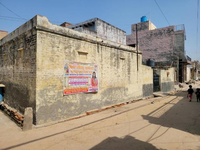 1 BHK Independent House in Badusarai for resale New Delhi. The reference number is 19153260