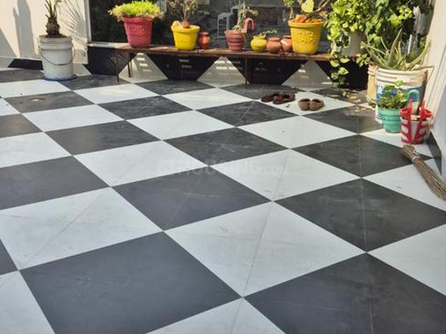 1 BHK Independent House in Badarpur for rent New Delhi. The reference number is 18597794
