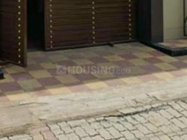 1 BHK Independent House in Barra for rent Kanpur. The reference number is 20372884
