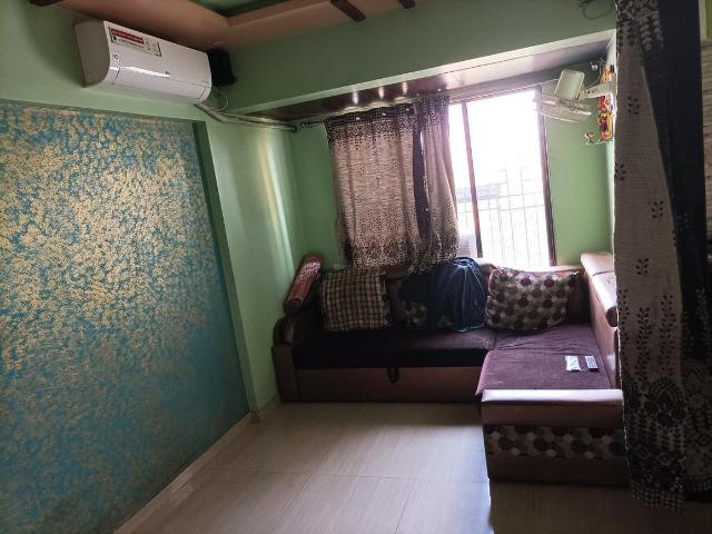 1 BHK Independent House in Bhandup West for resale Central Mumbai Suburbs. The reference number is 8861128