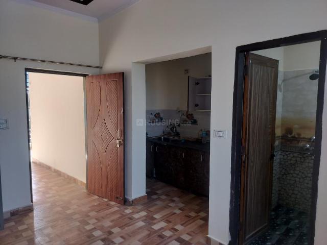 1 BHK Independent House in Central Hope Town for rent Dehradun. The reference number is 20312598