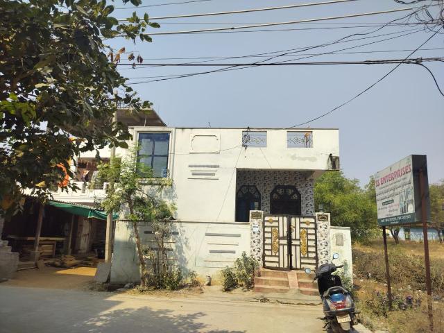 1 BHK Independent House in Choutuppal for resale Hyderabad. The reference number is 16788645