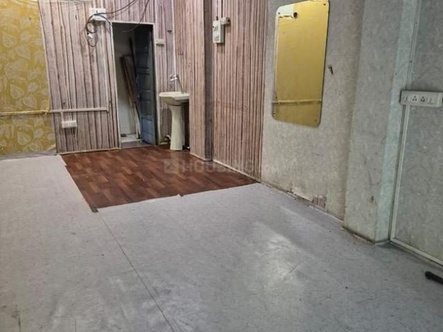 1 BHK Independent House in Chembur for rent Mumbai. The reference number is 18120323