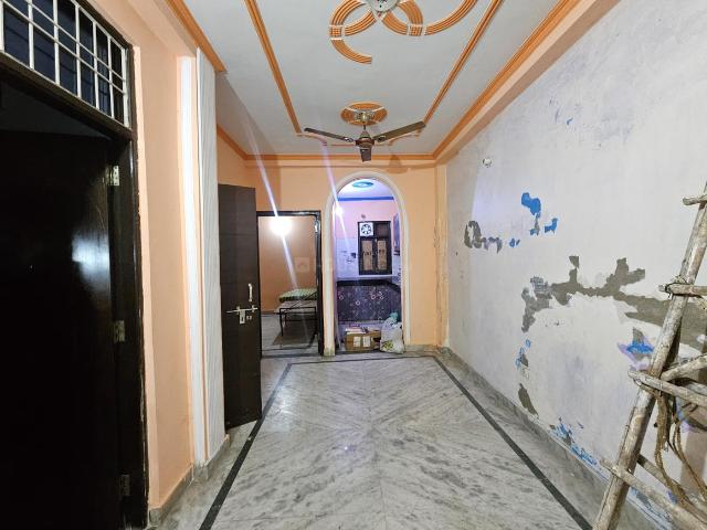 1 BHK Independent House in Chhattarpur for rent New Delhi. The reference number is 19708741