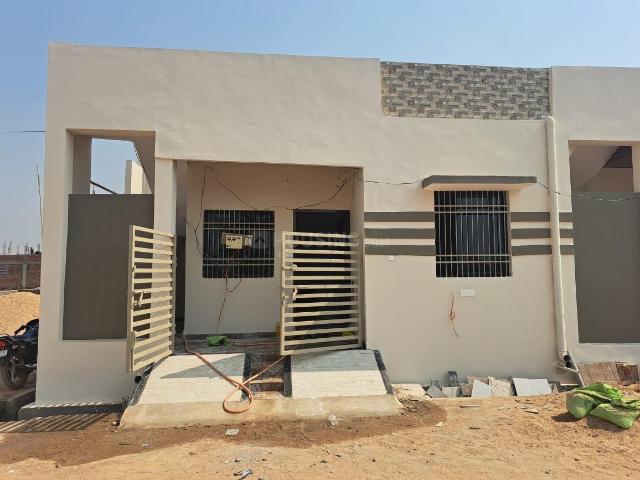 1 BHK Independent House in Deopuri for resale Raipur. The reference number is 16426468