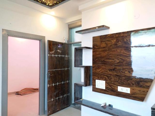 2 BHK Independent Builder Floor in DLF Ankur Vihar for resale Ghaziabad. The reference number is 18906892