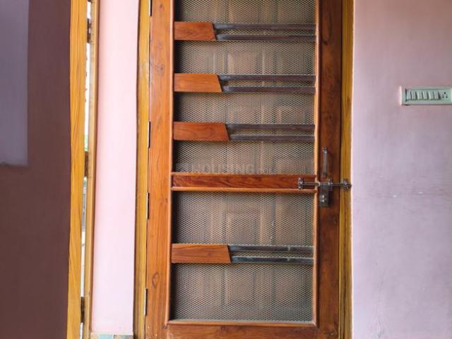 1 BHK Independent House in Gaddopur for rent Ayodhya. The reference number is 18810386