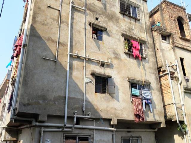 1 BHK Independent House in Garden Reach for resale West Kolkata. The reference number is 19333737