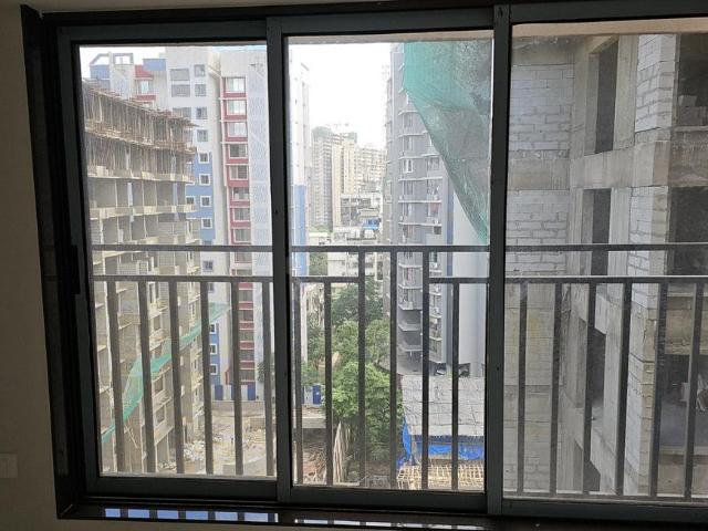 1 BHK Independent House in Ghatkopar East for resale Mumbai. The reference number is 18650308
