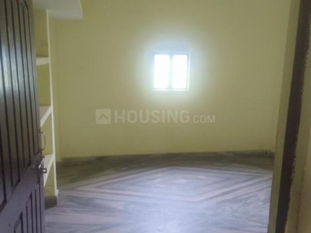 1 BHK Independent House in Gola Road for rent Patna. The reference number is 20452888