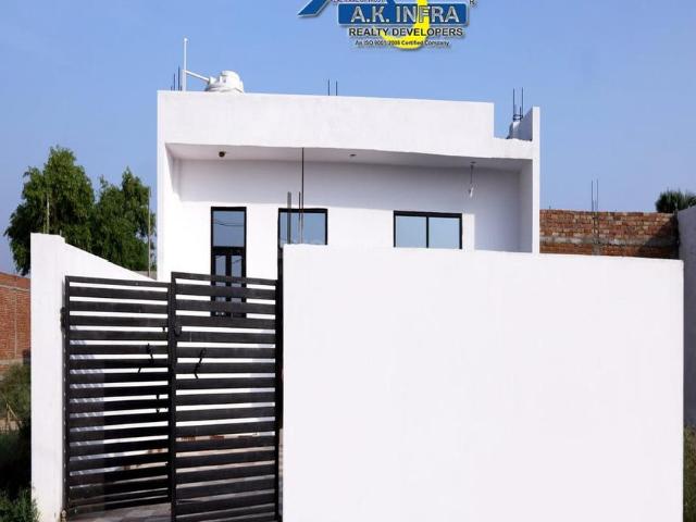 1 BHK Independent House in Junab Ganj for resale Kanpur Road. The reference number is 16720177