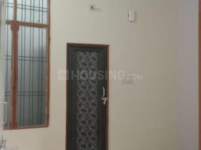 1 BHK Independent House in Kalyanpur West for resale Kursi Road. The reference number is 17361369